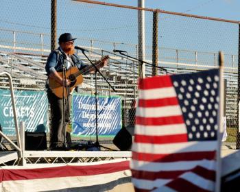 Griffin Sherry of Buxton, founding member of The Ghost of Paul Revere, entertains at the rally. Bob Crink photo