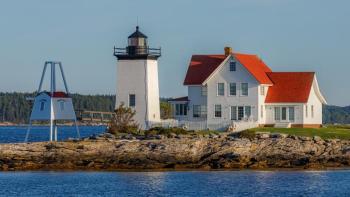 Hendricks Head Lighthouse. Mike Leonard photo