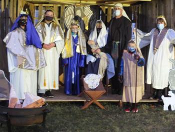 Boothbay Baptist Church held its first live nativity scene Nov. 28. Pictured, from left, king (Syohga Cusumano), king (Andrew Fowlie), Joseph (Justin Fowlie), Mary (Meredith Fowlie), shepherd (Avery Fowlie) and angel (Becky Roberts). Absent, Al Roberts. The church will hold more live nativity scenes Fridays and Saturdays from 5 to 7 p.m. until Dec. 19. BILL PEARSON/Boothbay Register