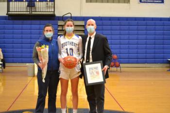 The Blethen family welcomed another 1,000-point scorer Feb. 15 as daughter Glory Blethen reached the milestone her sister Faith did in 2019. BILL PEARSON/Boothbay Register