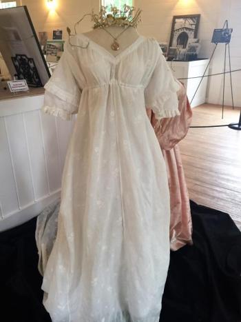Elegant 1820s wedding dress. LISA KRISTOFF/Boothbay Register