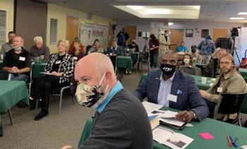 Tony Allegretti and behind him fellow Jacksonville, Florida resident Tony Hill. SUSAN JOHNS/Wiscasset Newspaper