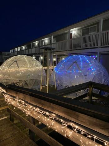 Tugboat Inn’s new holiday dining option: Igloos that seat up to six people. Cindy Steane photo