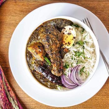 The hearty, aromatic flavors of spinach, garam masala and a touch of cream in the Saag simmer sauce is perfect with chicken. Courtesy of Cherie Scott