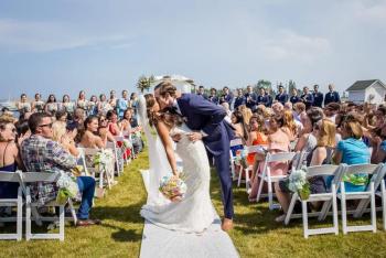 Newagen Seaside Inn wedding of Isabel and Rob. Ed Cabalit Photography. Courtesy of Erin Stodder