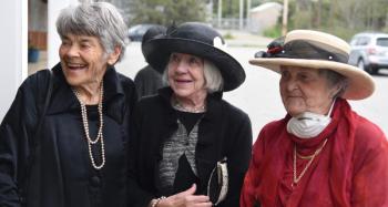 Arriving for the gala event are Nancy Adams, Linda Burley and Doreen Dun. Bob Crink photo