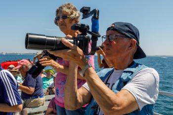 A Windjammer Days Photography Cruise participant. Mike Leonard photo