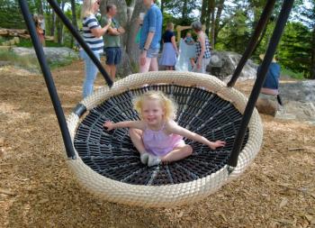 Swinging! Peter Southwick photo