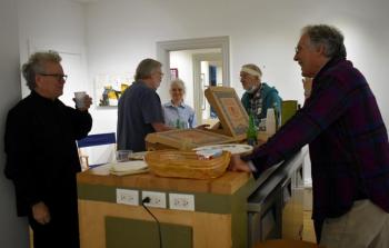 Studio 53 ’round closing time brought these artists to gather ’round the “bar.” LISA KRISTOFF/Boothbay Register