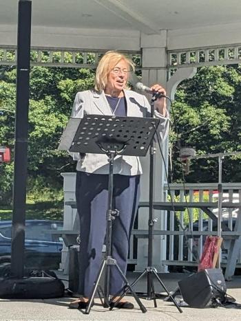 Gov. Janet Mills on International Overdose Awareness Day in Boothbay Common. CANDI JONETH/Boothbay Register