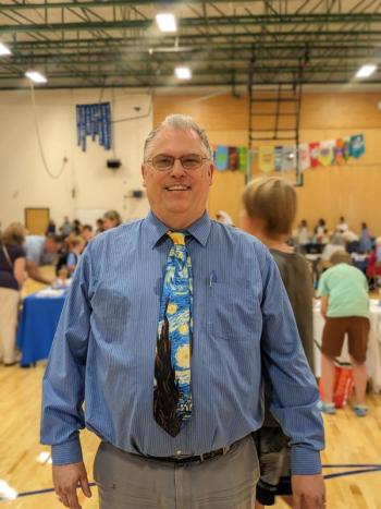 AOS 98 Superintendent of Schools Robert Kahler visits Set for Success. CANDI JONETH/Boothbay Register