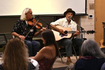 Howie Carlough and John Schindler perform at the concert. Bob Crink photo