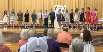 The new inductees into the Boothbay Region High School chapter of the National Honor Society. Pictured from left are Ariel Alamo, Abigail Clark, Lilliana Nein, Madeline Orchard, Kari Blake, Spencer Pottle, Cleyton Splaine, Neal Baldwin, Charlotte Fuchswanz, Kate Campbell, Harriet McKane, Lydia Currier, Anna Gosselin, Catherine Clifford, Laura Chapman and Hannah Hills. STEVE EDWARDS/Boothbay Register