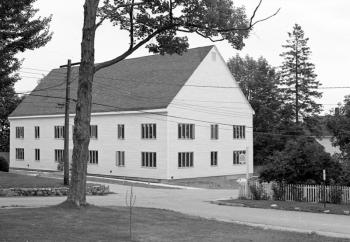 Red Mens Hall/Wiscasset Theater following its 1981 remodeling. PHIL DI VECE photo