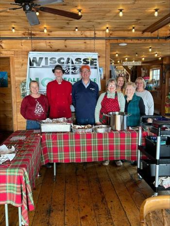 The Community Lunch crew on Dec. 11: Jackie, Scott, Super Dave, Tancy, Kelly, Nancy and Janice. Jennie Mitchell photo