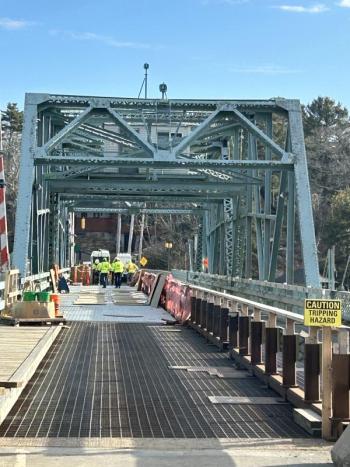 The approach road heading east to Boothbay. The north side of the bridge is nearing completion. When finished, it will reopen and the south side will be closed to allow construction and repair work to continue. JENNY BENNETT/Boothbay Register