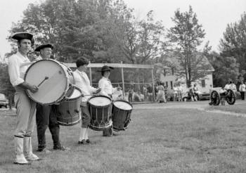 PHIL DI VECE/Boothbay Register
