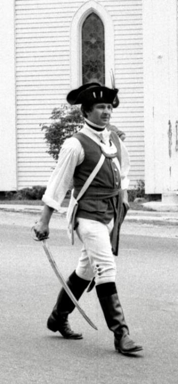 PHIL DI VECE/Boothbay Register