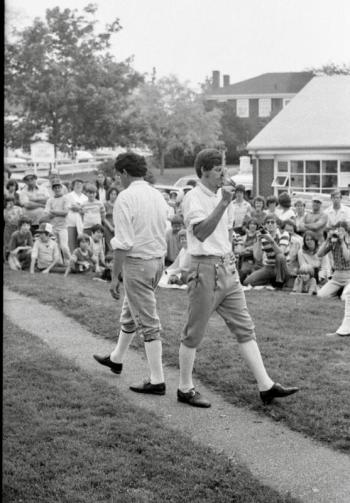 PHIL DI VECE/Boothbay Register