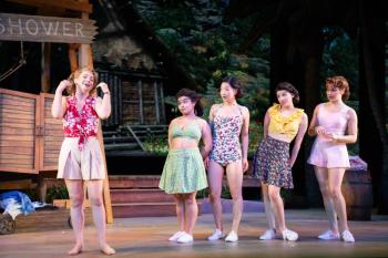 Carolyn Anne Miller, far left, singing “I’m Gonna Wash That Man Right Outa My Hair” with Gabriella Green, Esther Lee, Camilla V. Romero and Mary Beth Donahoe. Courtesy of MSMT