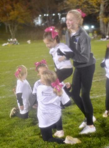 Little cheerleaders