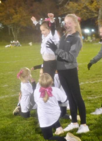 Little cheerleaders