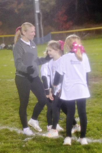 Little cheerleaders