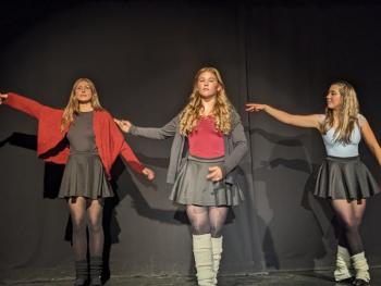BRHS Drama presents “I Can Do That” CANDI JONETH/Boothbay Register CANDI JONETH/Boothbay Register