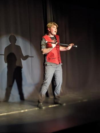 BRHS Drama presents “I Can Do That” CANDI JONETH/Boothbay Register CANDI JONETH/Boothbay Register