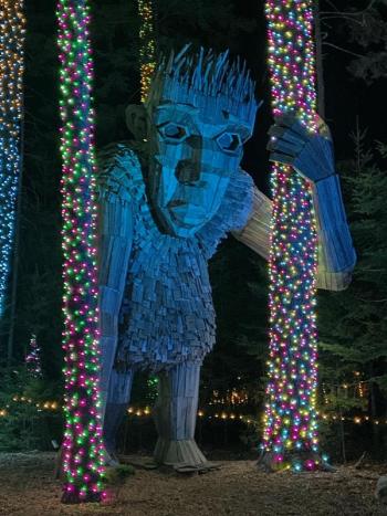 Gardens Aglow. STEVE EDWARDS/Boothbay Register