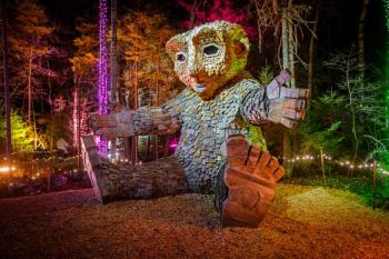 Gardens Aglow. Mike Leonard photo
