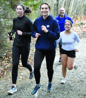 Turkey trot participants.