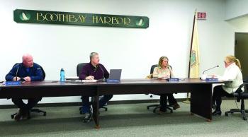 The Boothbay Harbor Selectboard listens to the town manager's report Dec. 23. FRITZ FREUDENBERGER/Boothbay Register