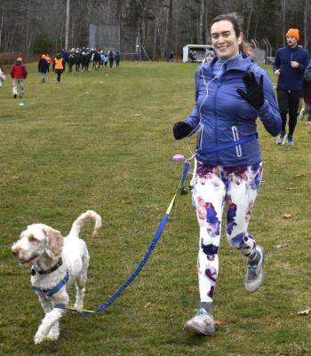 Turkey trot participants.