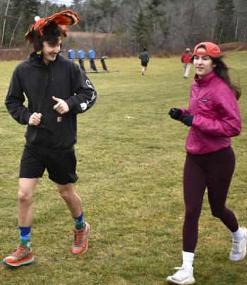 Turkey trot participants.