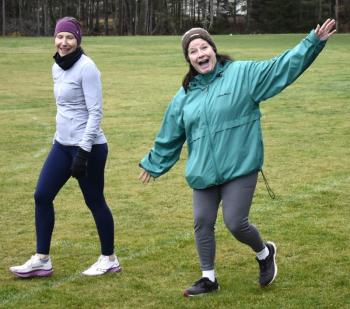 Turkey trot participants.