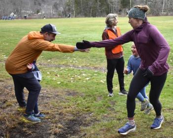 Turkey trot participants.