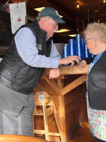 Don Carrigan talks with Nancy van Dyke. Jen Mitchell photo