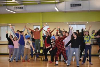 End of one dance number - 