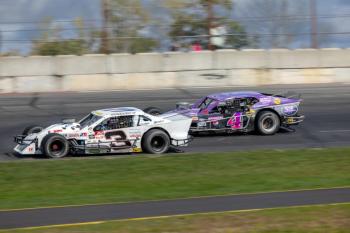 Crate Modifieds racing at Wiscasset Speedway. Jasen Dickey Photography 
