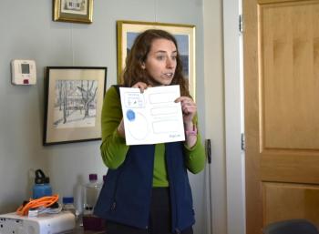 Aislyn Keyes instructs students to fill out their hypotheses in their Bigelow workbooks. ISABELLE CURTIS/Boothbay Register