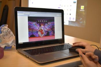 Jackie Branch shows off her Taylor Swift-themed pong game. ISABELLE CURTIS/Boothbay Register