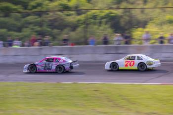 Chassidy Shorty (#19, left) and Taylor Lane (#70, right) take to the track in the 4-Cylinder Pros. Jasen Dickey Photography Chassidy Shorty (#19, left) and Taylor Lane (#70, right) take to the track in the 4-Cylinder Pros. Jasen Dickey Photography