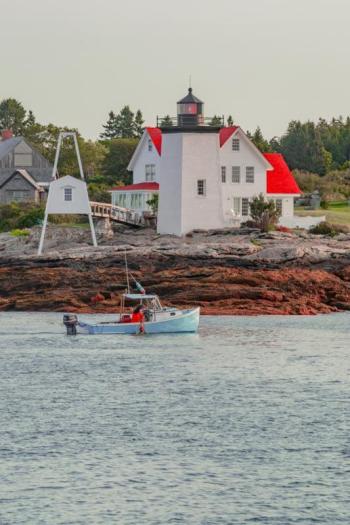 Hendricks Head Lighthouse. Michael Leonard photo Hendricks Head Lighthouse. Michael Leonard photo