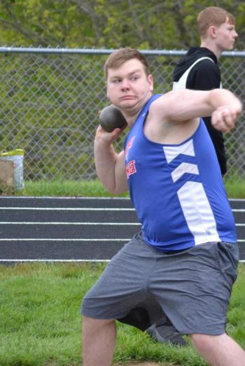 SHOT  PUT 