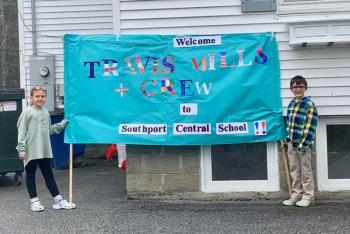3rd graders hold welcome sign designed by Southport students. ISABELLE CURTIS/Boothbay Register 3rd graders hold welcome sign designed by Southport students. ISABELLE CURTIS/Boothbay Register