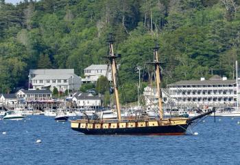 The Brig Niagara. Robert Mitchell photo