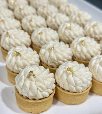 Delicious and beautiful treats at Mitchell & Co. Courtesy of Morgan Mitchell Deelish and beautiful treats