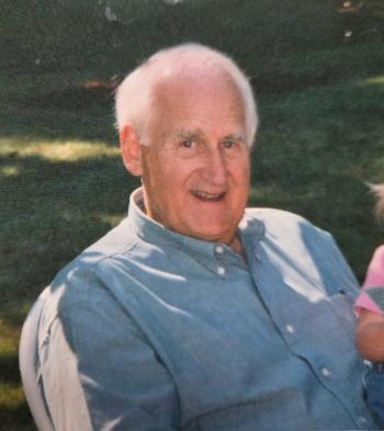 Robert R. MacKusick