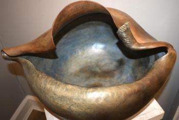 Catherine Gibson's "Echoes." (clay)